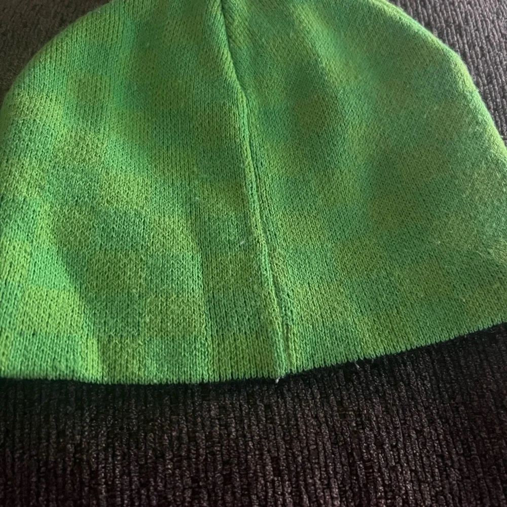 🍀Minecraft- Green‎ Creeper Beanie EUC